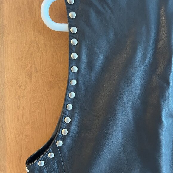 Sleeveless leather jacket - Picture 4 of 6